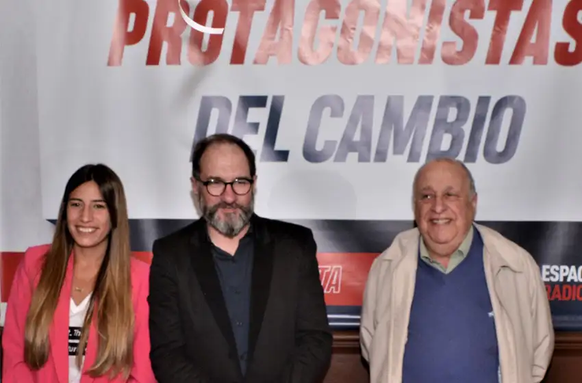 "Queríamos un comicio transparente, pero empezó el fraude en Mar del Plata"