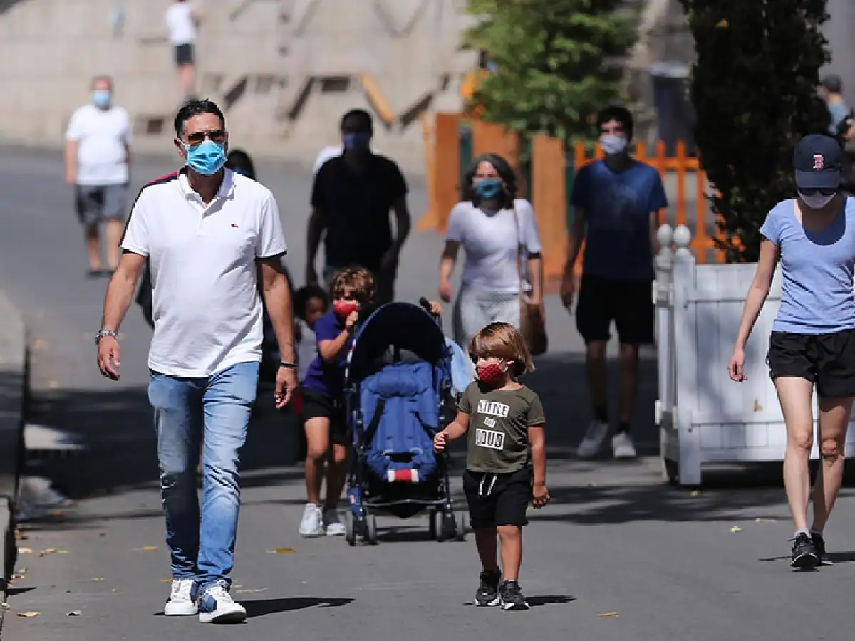 París: no descartan un nuevo confinamiento por sobrecarga hospitalaria por el coronavirus
