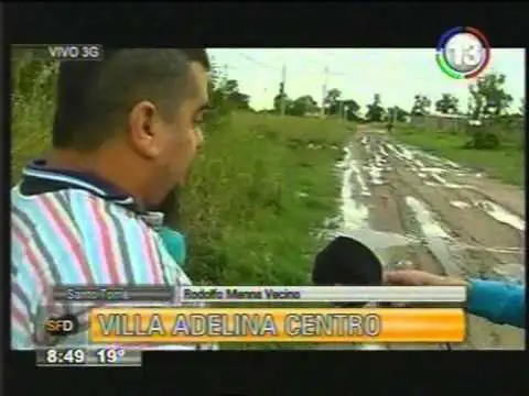 Vecinos de barrio Adelina Centro reclaman por el estado de las calles
