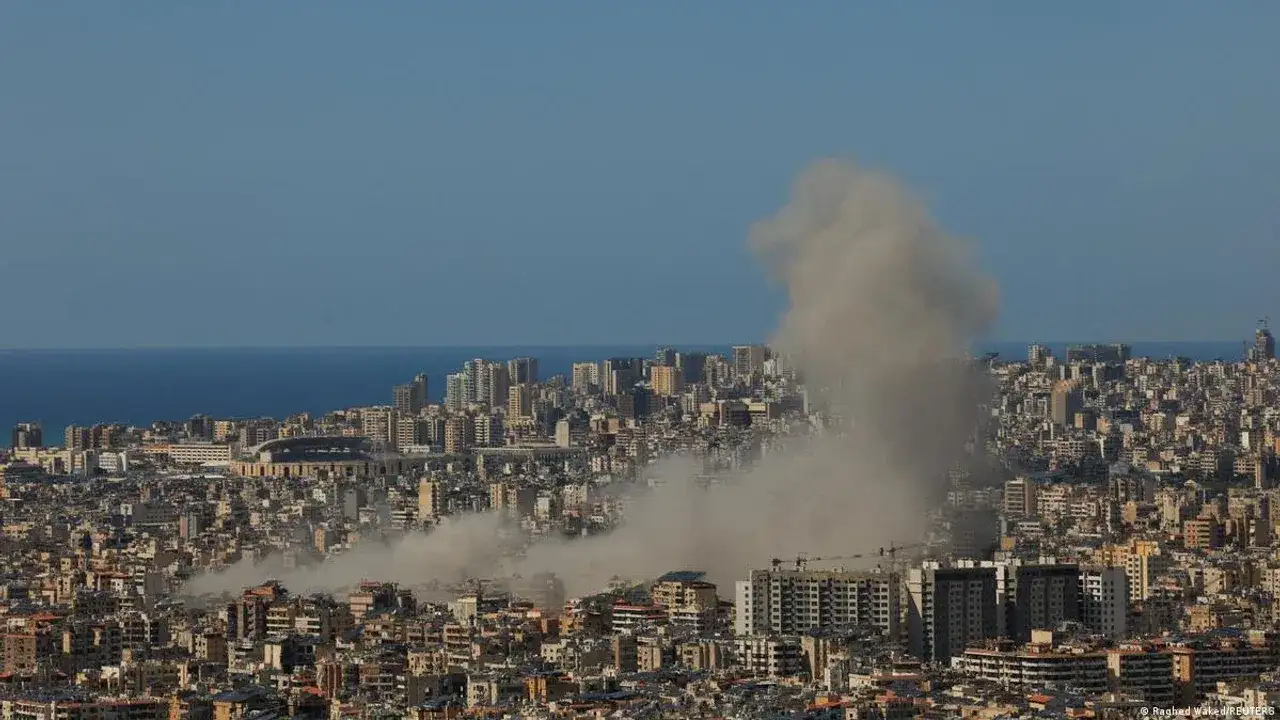 Ejército israelí anuncia muerte del alto comandante de Hezbolá en Beirut.