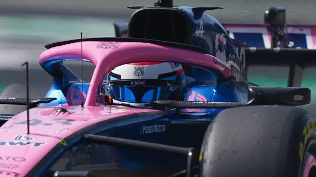 Gp de Singapur: Franco Colapinto abandonó por una falla técnica y Max Verstappen volvió a coronar