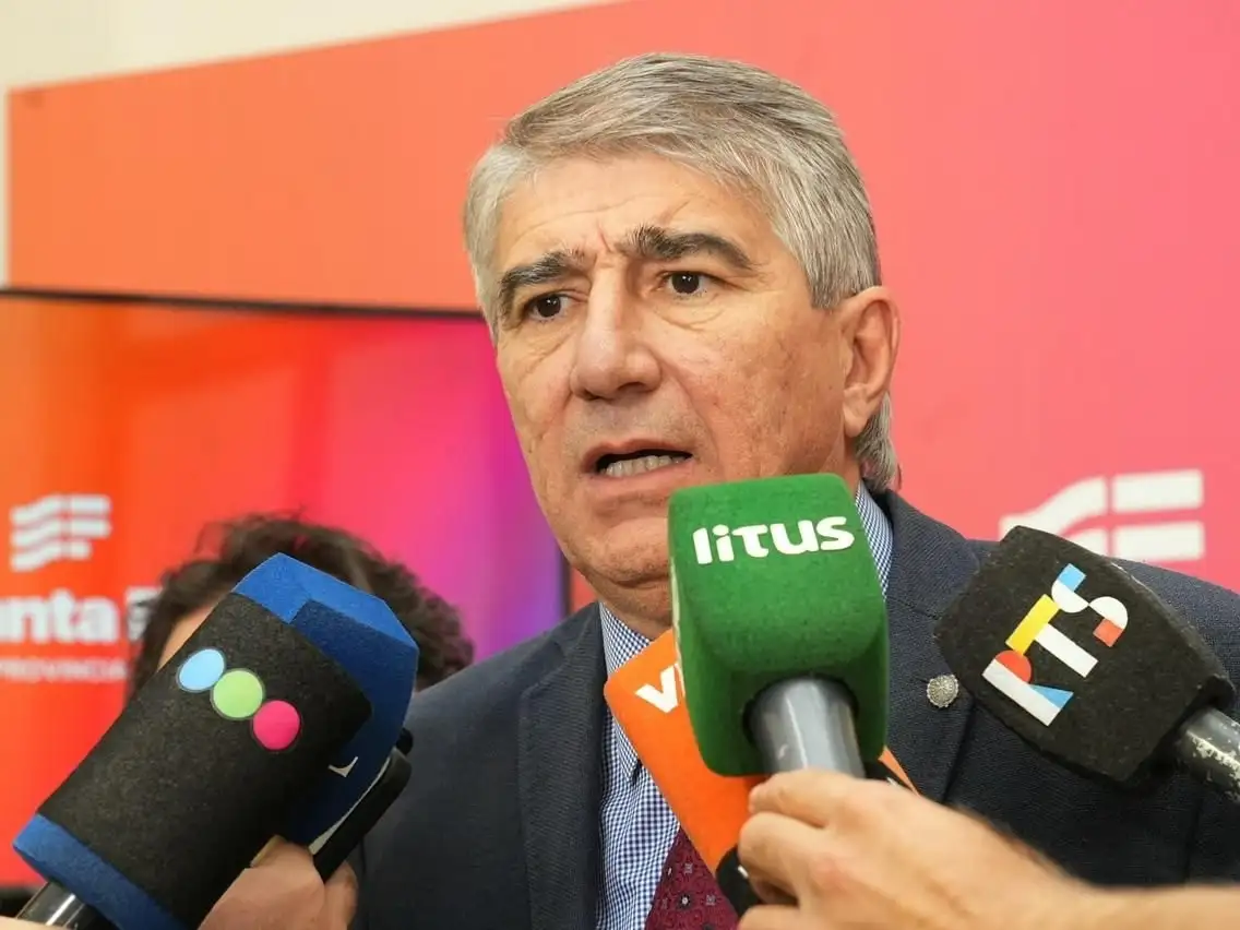 Fabián Bastia, ministro de Gobierno.