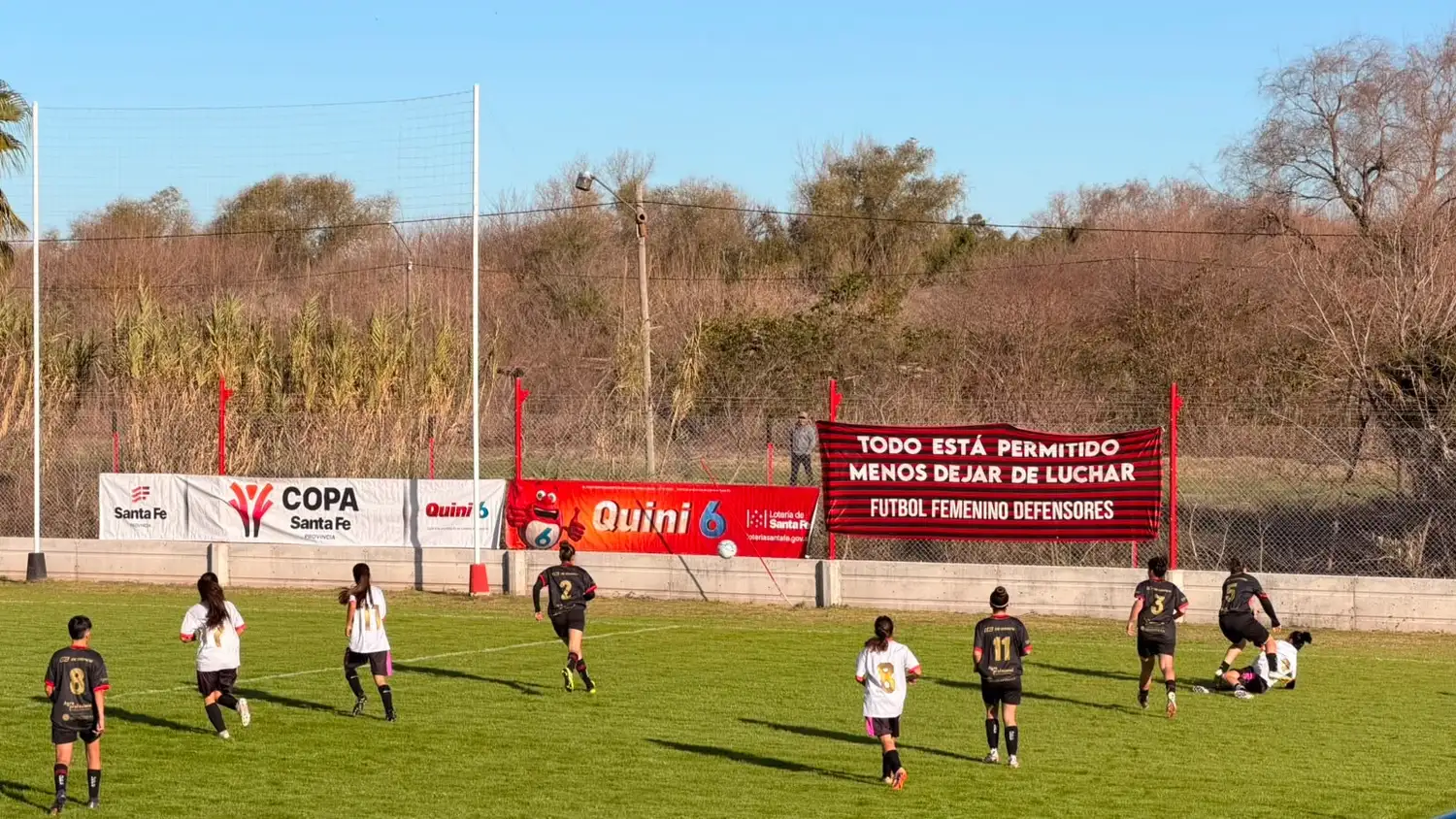 Defensores Armstrong Pueyrredón - 5
