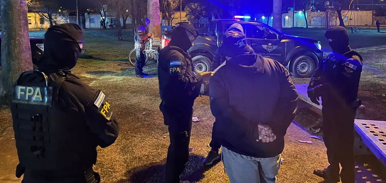 Secuestraron cocaína y marihuana durante un operativo preventivo en barrio Bouchard