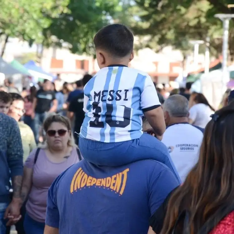 La fiebre mundialista llegó al Paseo de la Ciudad