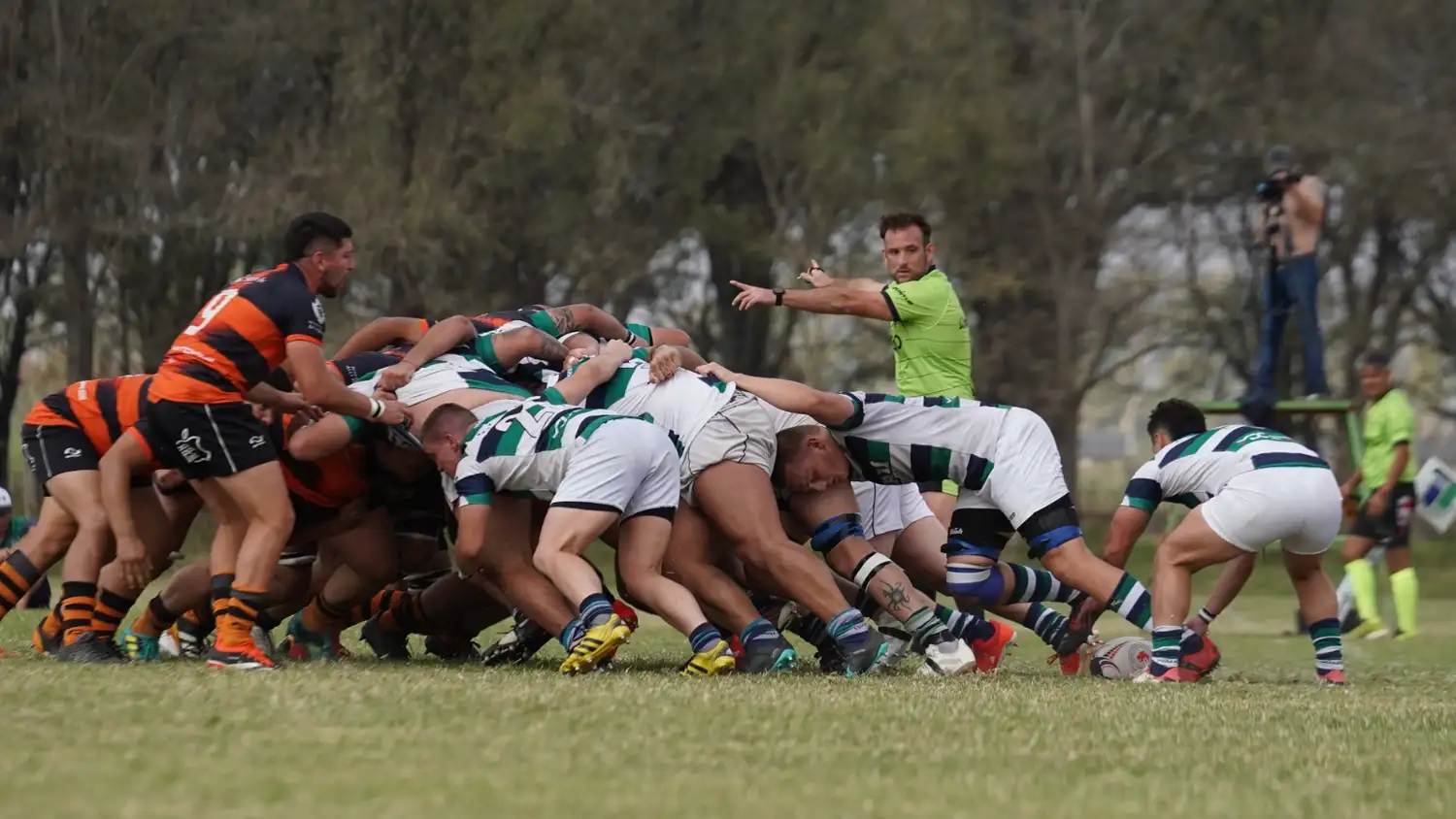 Derrota en casa para los Charabones