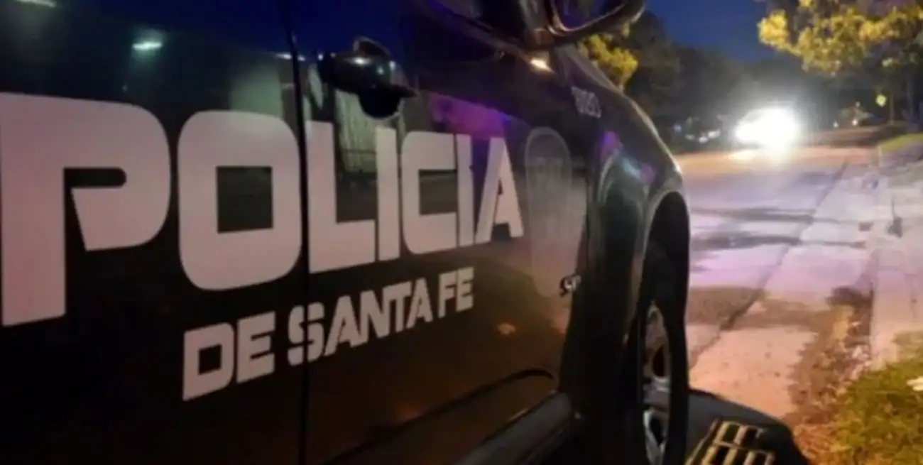 El denunciado es Subdirector de Policía, de iniciales C.A.M.F.