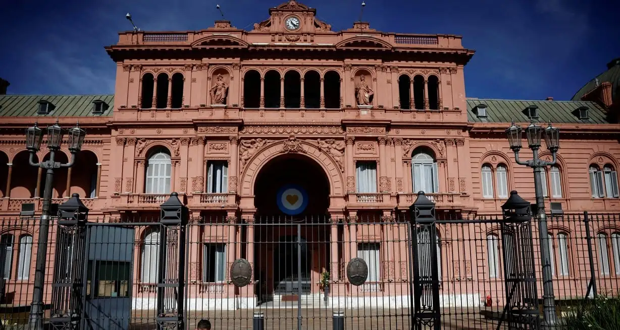 Municipios y comunas enfrentan una situación crítica: menos fondos, pero más demandas sociales que atender. Foto: Reuters.