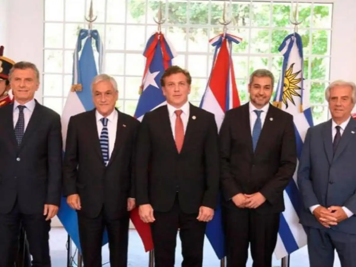 Mauricio Macri confirmó que Argentina buscará organizar el Mundial 2030