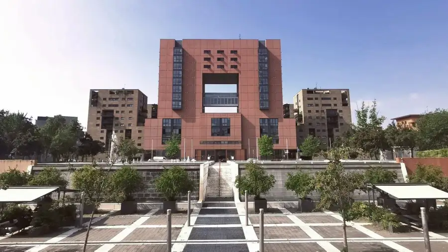 Italia: una universidad prohibió a un autor ruso por el conflicto en Ucrania