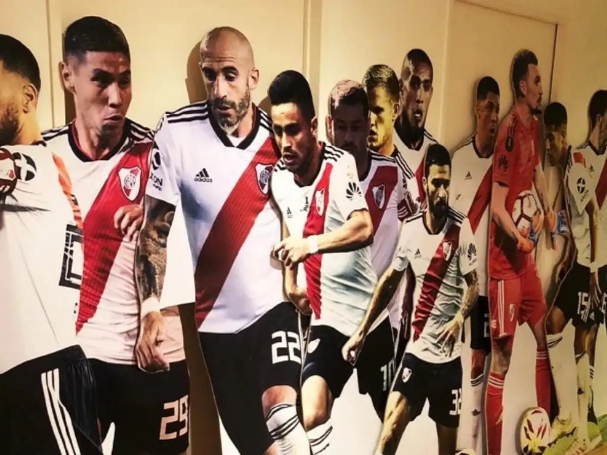 Vive con su mujer, sus hijos y el plantel de River: "Si me echa, ella se queda con los muebles y yo con los jugadores"