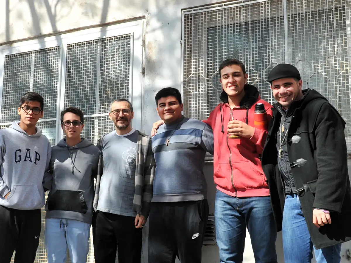 Teletón solidario en Pablo VI para “no ser espectadores  de la realidad, sino promotores del cambio”   