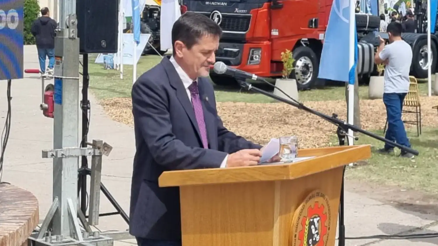 “Seguimos sosteniendo que el objetivo final tiene que ser la eliminación completa”, dijo Cassineri sobre las retenciones.