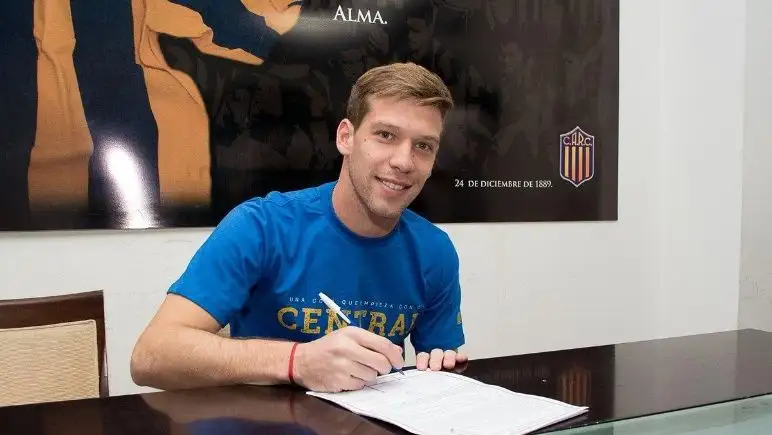Riaño es la nueva incorporación de Central