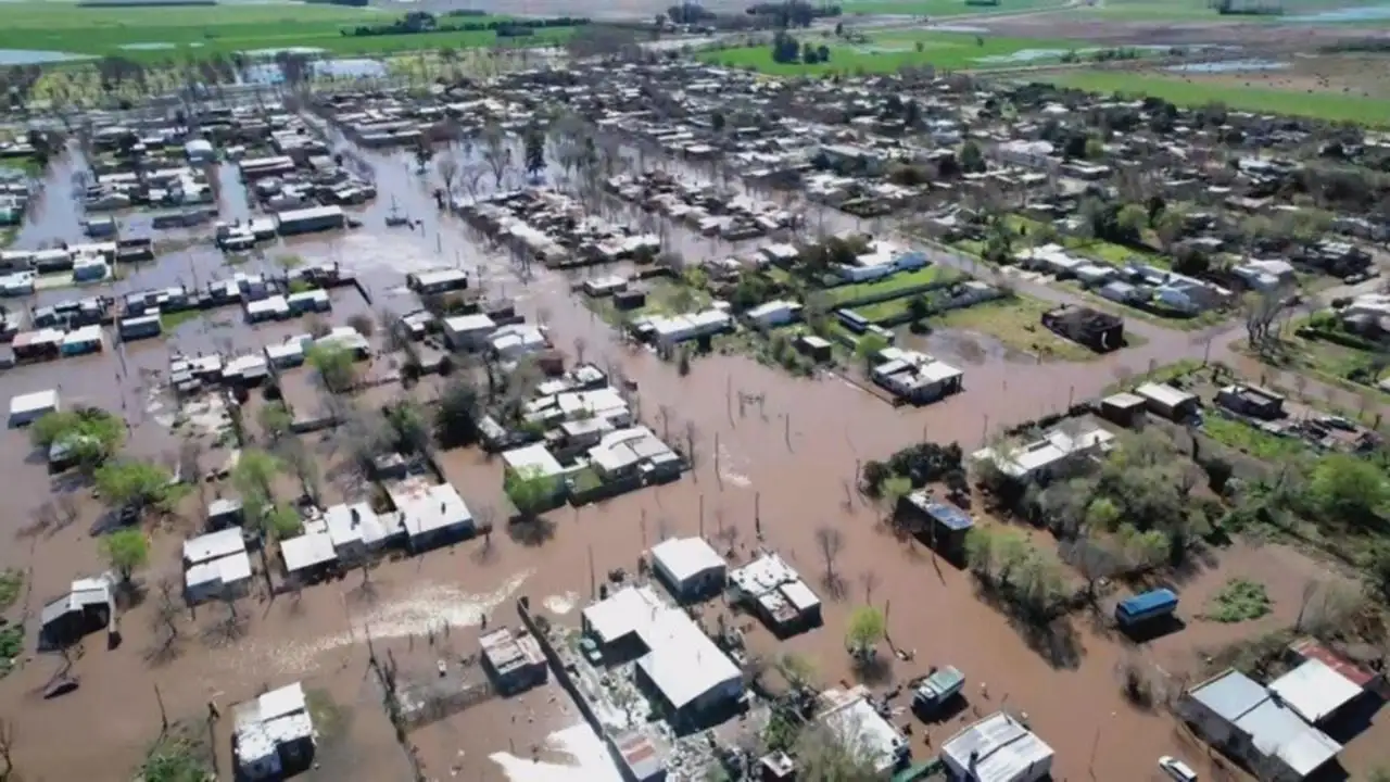 Gran parte del casco urbano quedó bajo el agua.