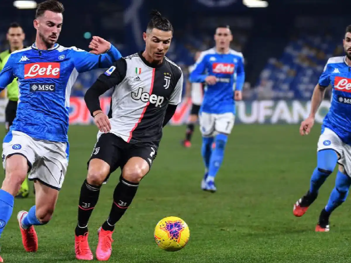 Juventus-Napoli, en duda por el coronavirus