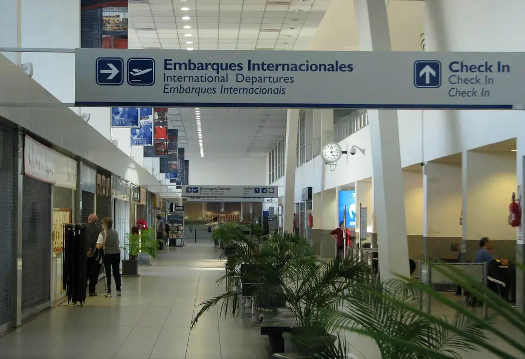 Los viajes por agencia de turismo cayeron un 45% en Rosario