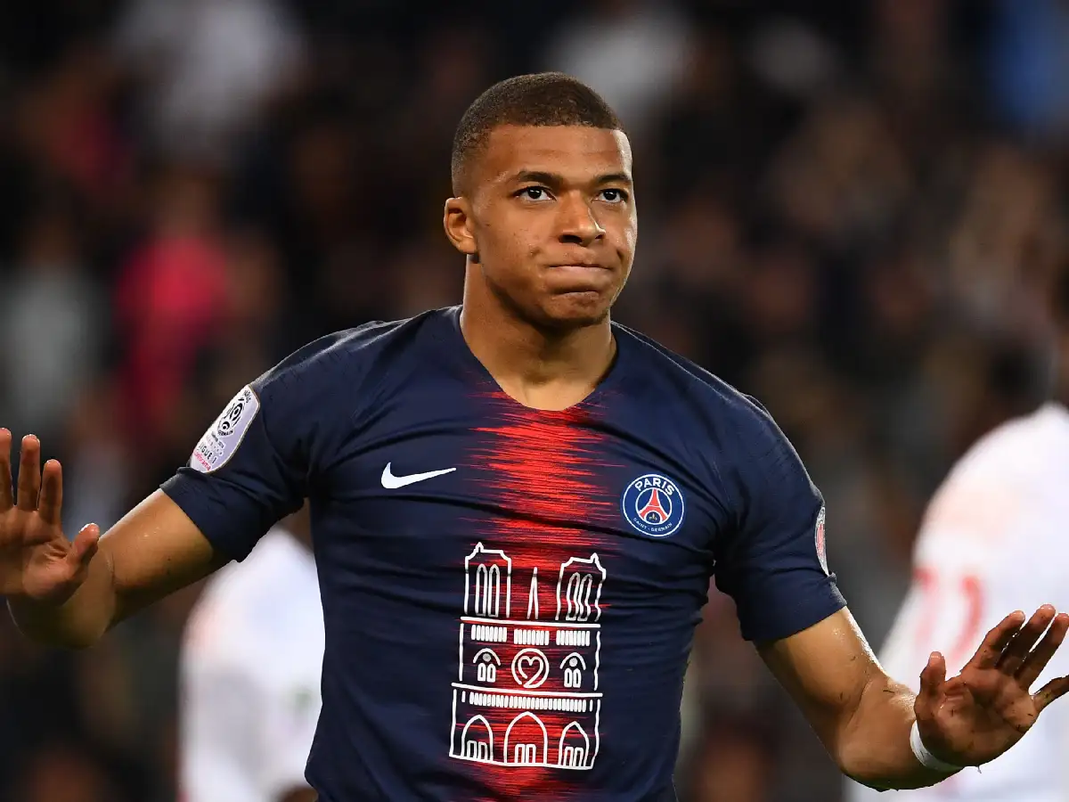 PSG festejó antes de jugar