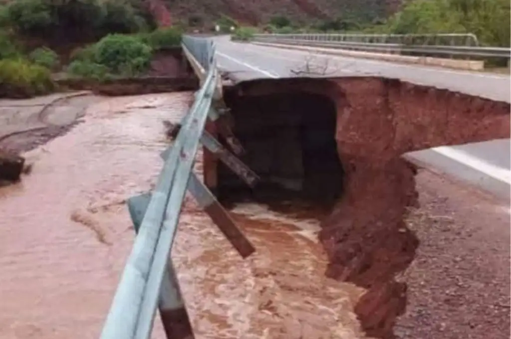 Salta: se derrumbó el Puente Morales, donde se filmó la icónica escena de la película “Relatos Salvajes”