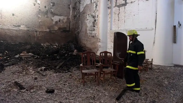 Identifican posibles autores del incendio de la catedral de San Nicolás