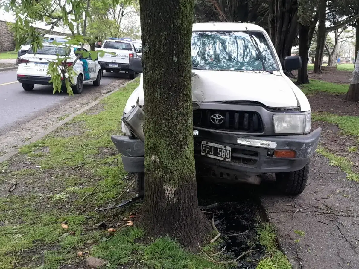 El hecho ocurrió en Urquiza, entre Paso y Almafuerte, donde un hombre fue demorado tras increpar a los policías que intervenían por el despiste de su hija.