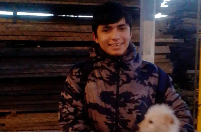 Desesperada búsqueda de un menor con retraso madurativo: se fue de la casa con su mascota