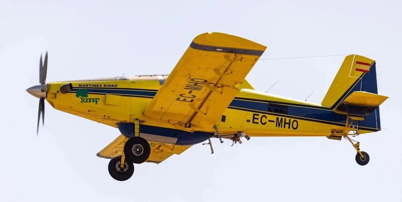 El avión hidrante Air Tractor T802 estará disponible antes de fin de año.