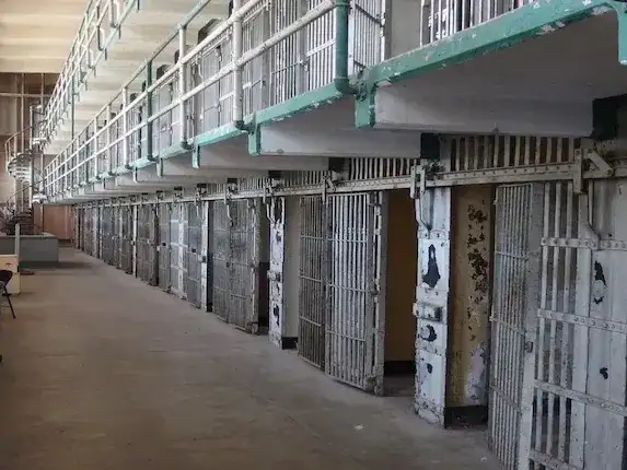 El Gobierno prorrogó por dos años la emergencia penitenciaria por la sobrepoblación en cárceles federales