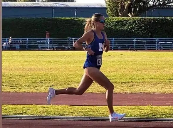 Florencia Borelli hizo el récord sudamericano de los 3000 metros