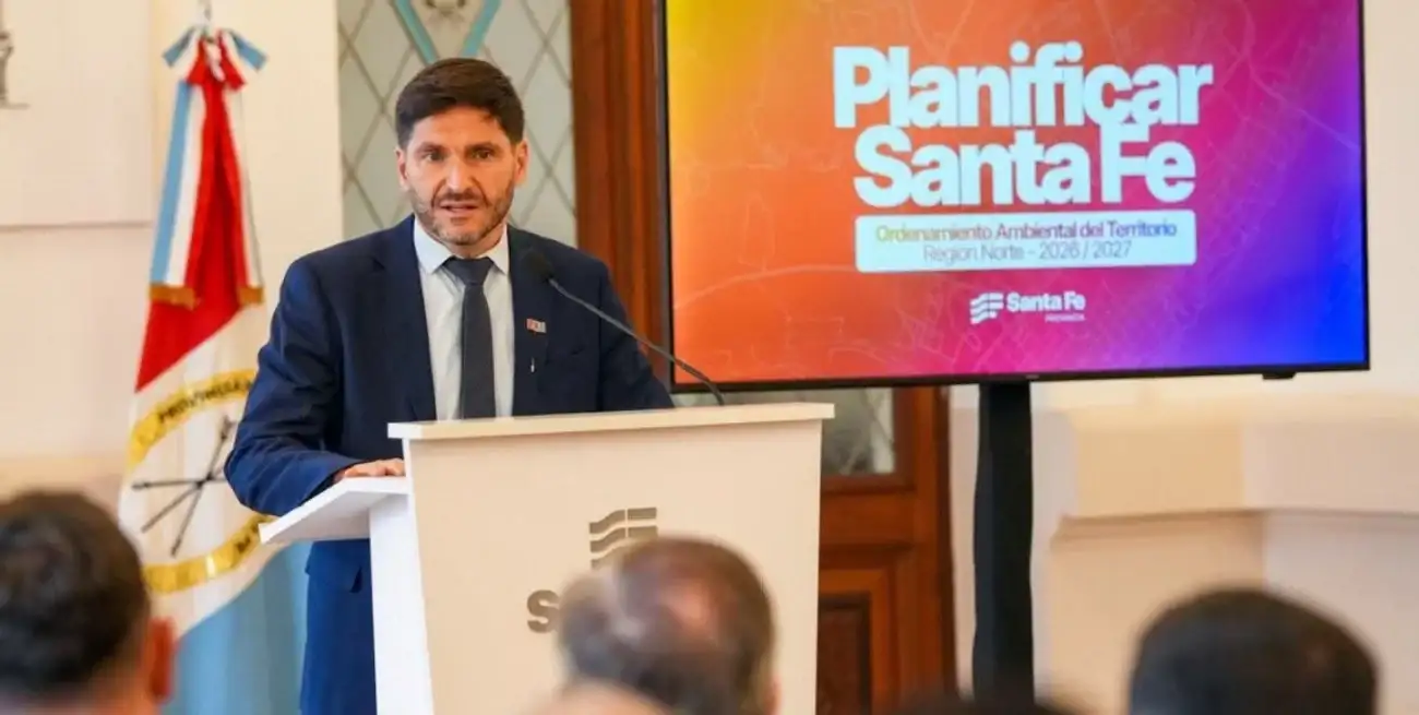 “Hay que sacarle los subsidios a los ricos en la Argentina y no tomar un mapa y cortarlo por zona”, dijo Pullaro.