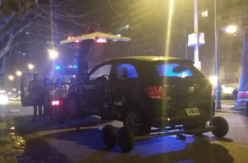 Chocó por conducir alcoholizado y le secuestraron el auto