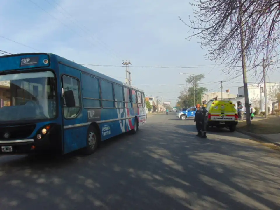 Venado Tuerto: cinco accidentes, incluyendo un colectivo urbano, entre la mañana y la tarde de este viernes
