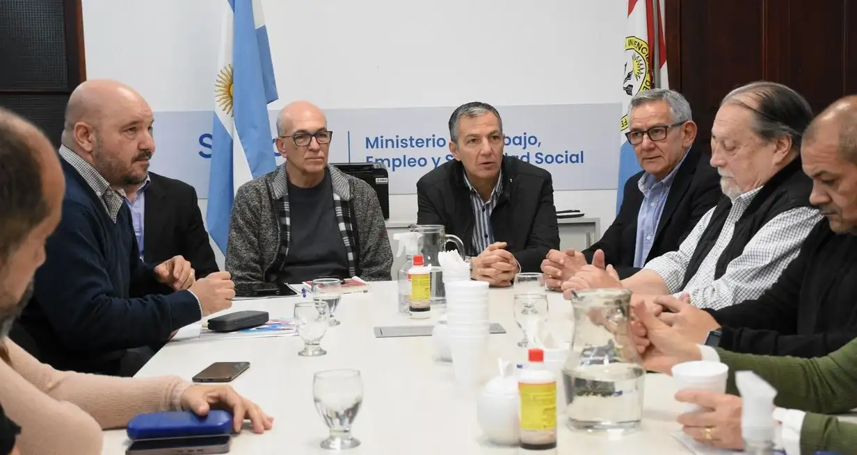 Gremios docentes buscan que el aumento “más significativo” se otorgue en agosto