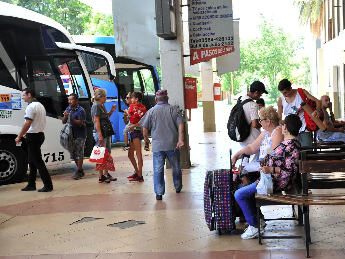Aoita levantó las asambleas hasta el martes