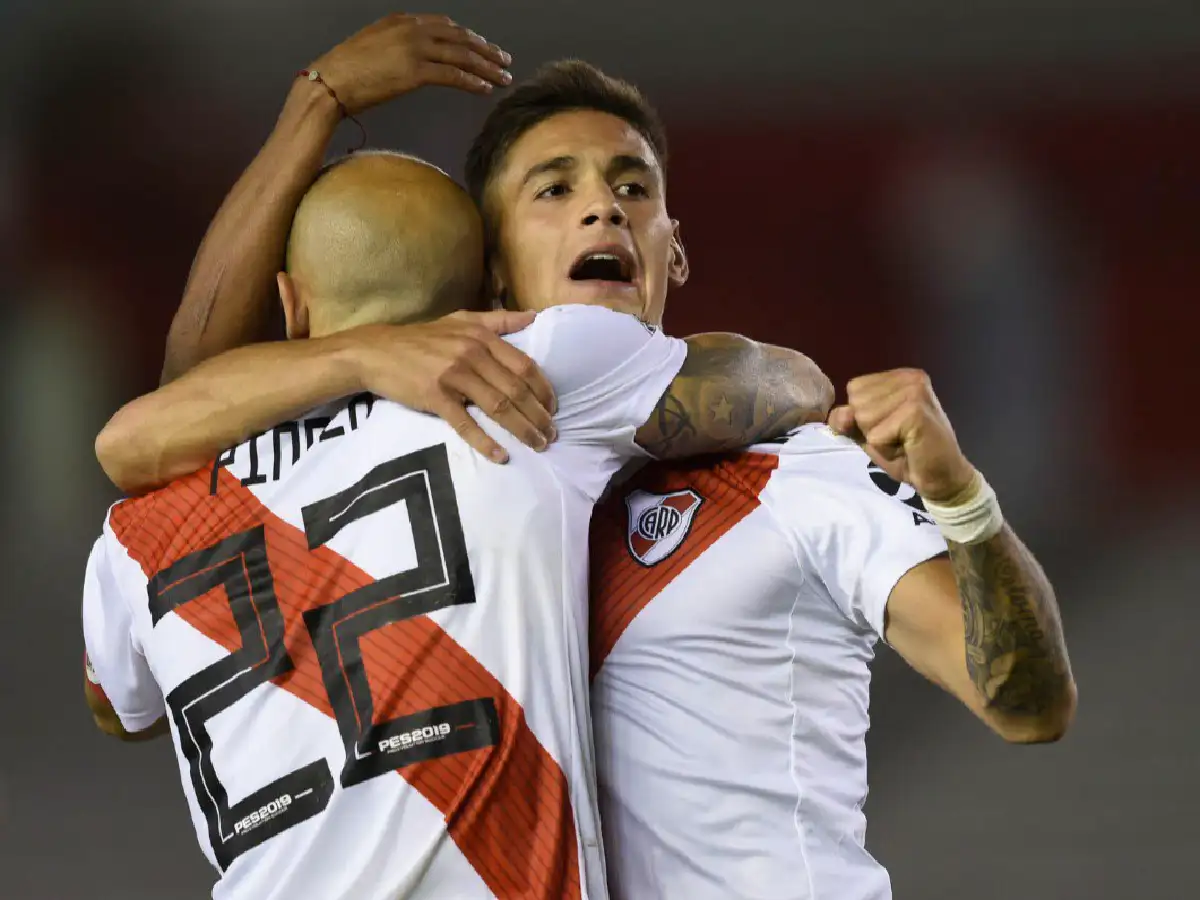 River goleó y se acomodó en su zona