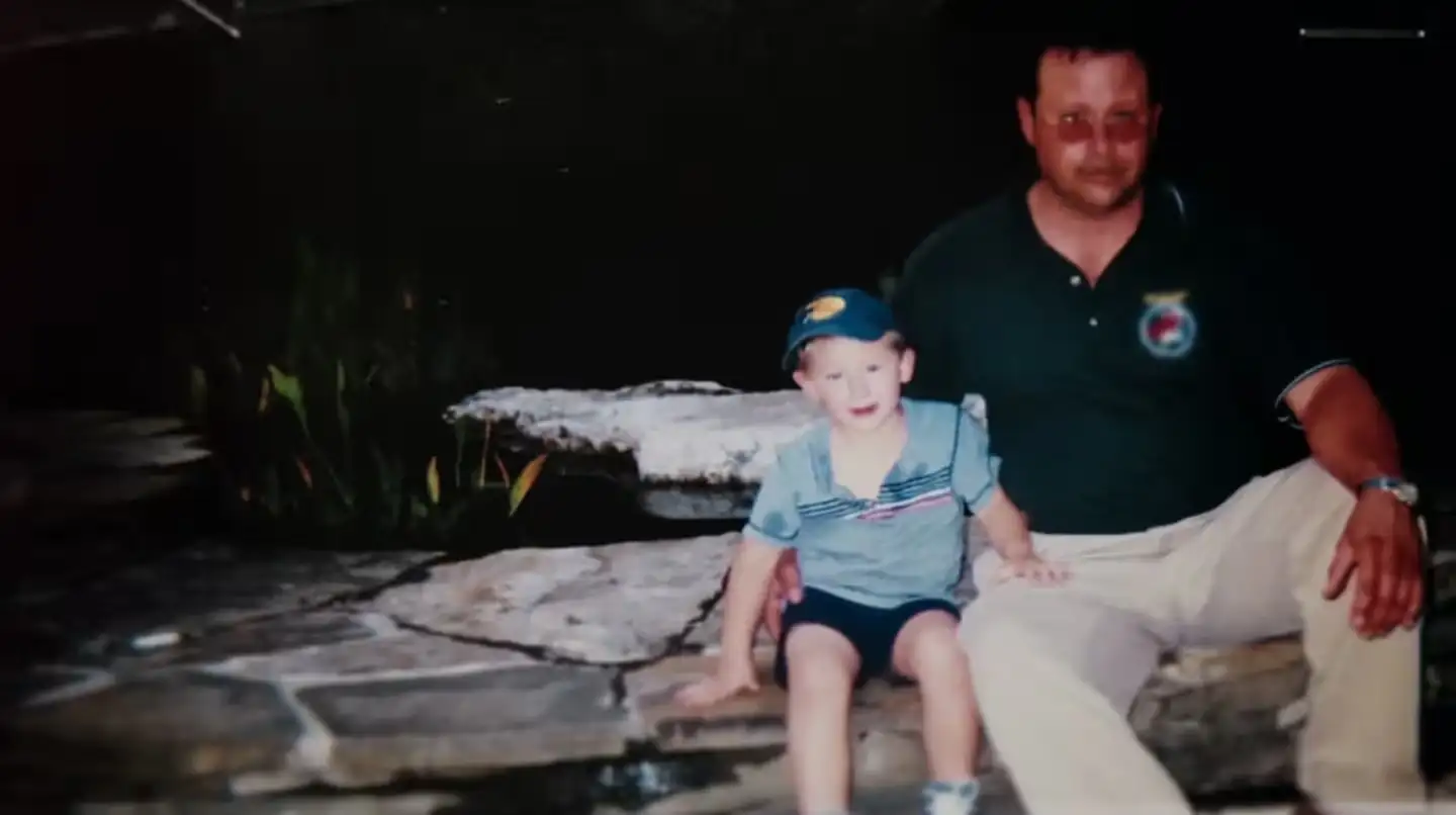 El caso de Anthony Templet sorprendió a la sociedad estadounidense cuando se dio a conocer el trasfondo del crimen que cometió contra su padre.