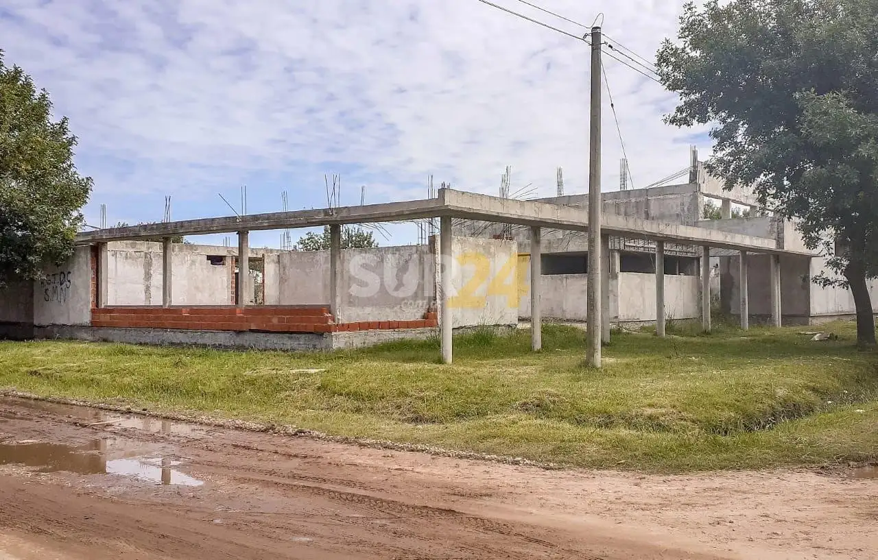 Enrico volvió a reclamar por la finalización de la Escuela 238 de Venado Tuerto