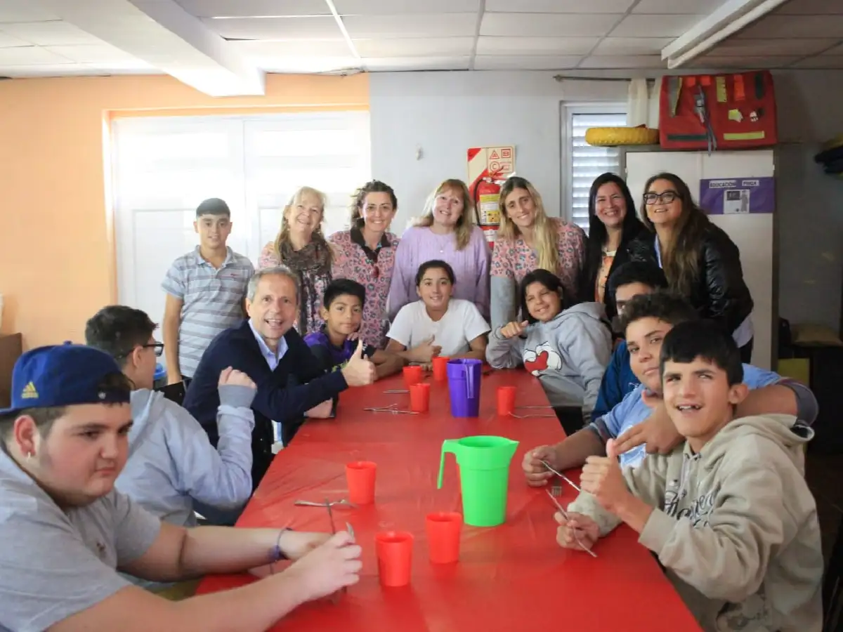 Bernarte visitó el Centro Educativo Instituto de Modalidad Especial Don Orione 