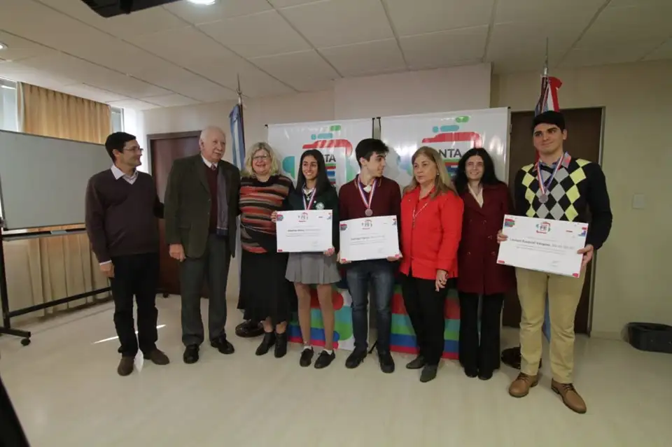 Estudiantes santafesinos viajan a la NASA