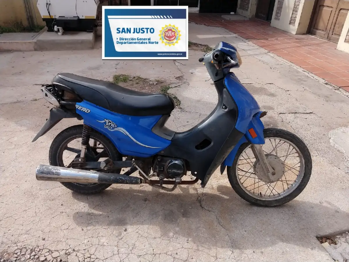 Recuperan moto robada: la conducía una mujer sin casco