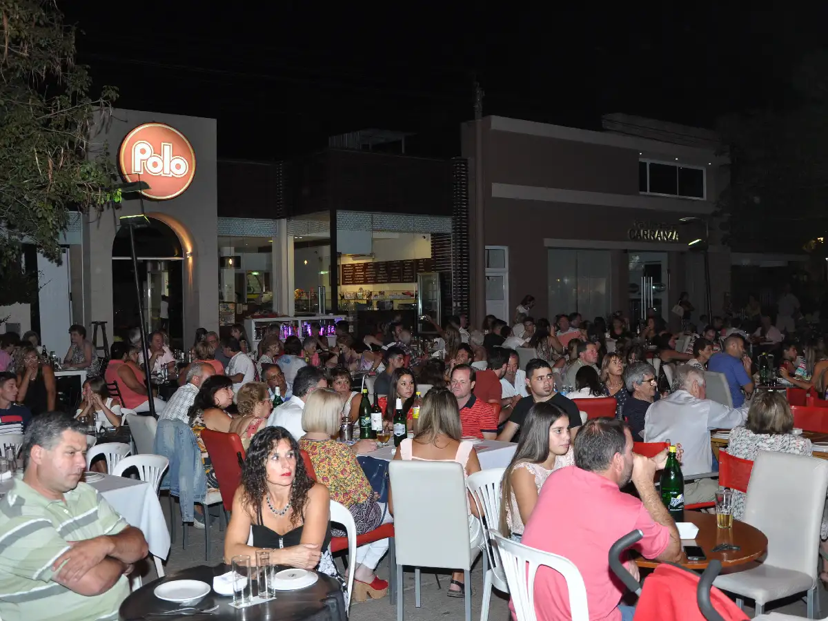 Peatonal de verano en Brinkmann: la edición 2020 suma un paseo comercial      