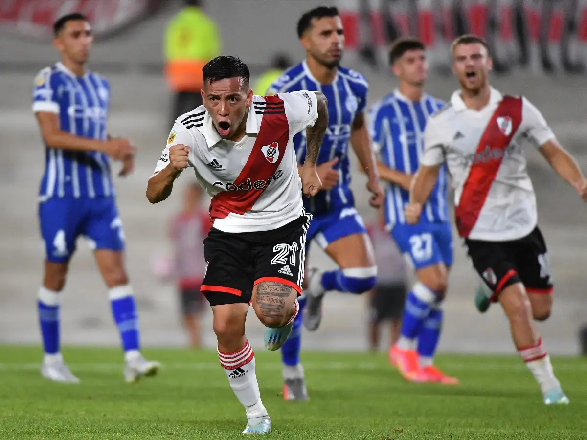 Demichelis analiza la opción de incluir a Barco 