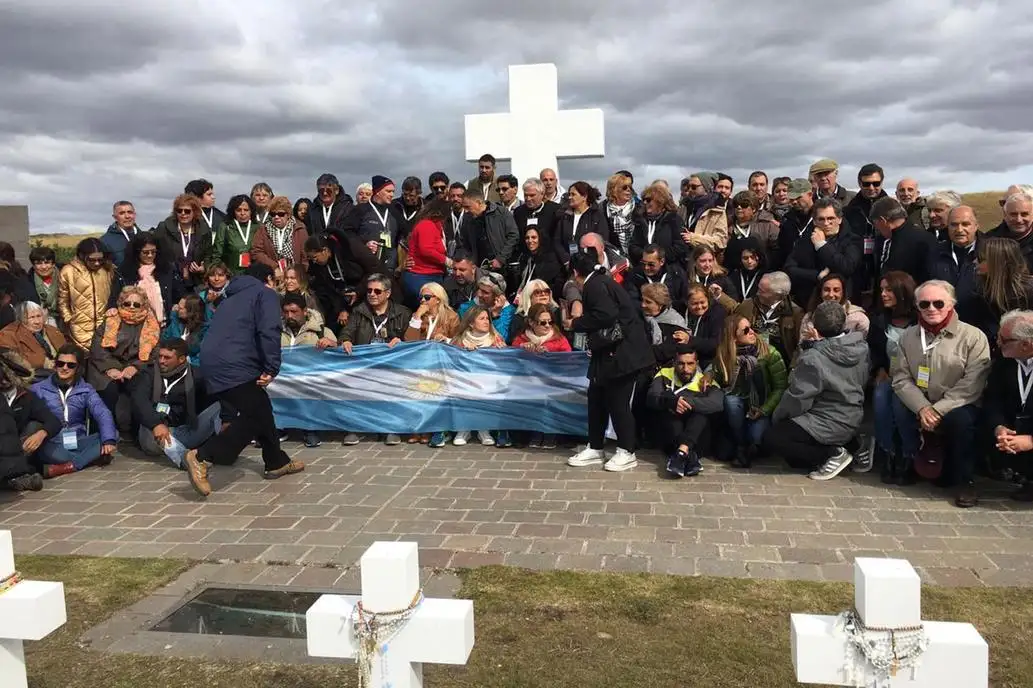 El mensaje de las banderas argentinas en Malvinas a 37 años de la Guerra