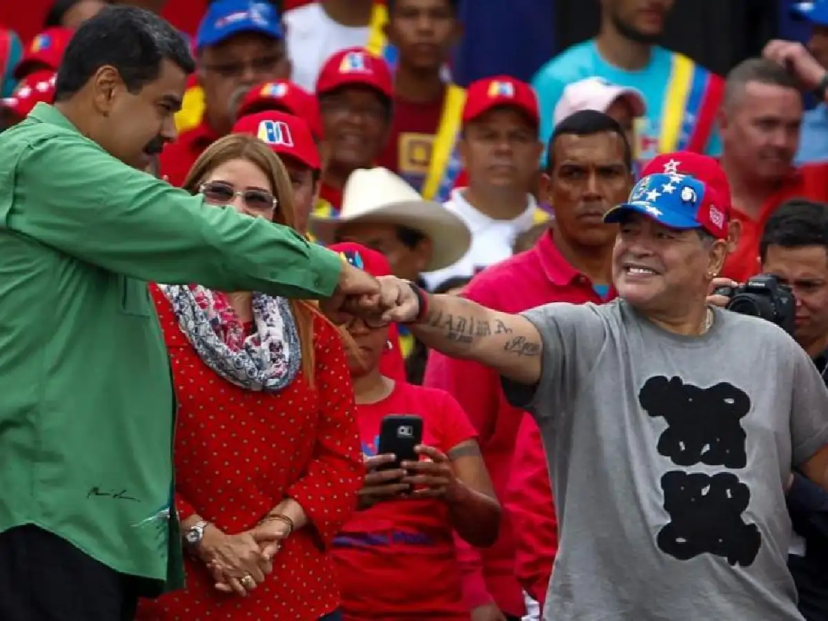 Maradona: "Hoy más que nunca con el presidente Maduro"