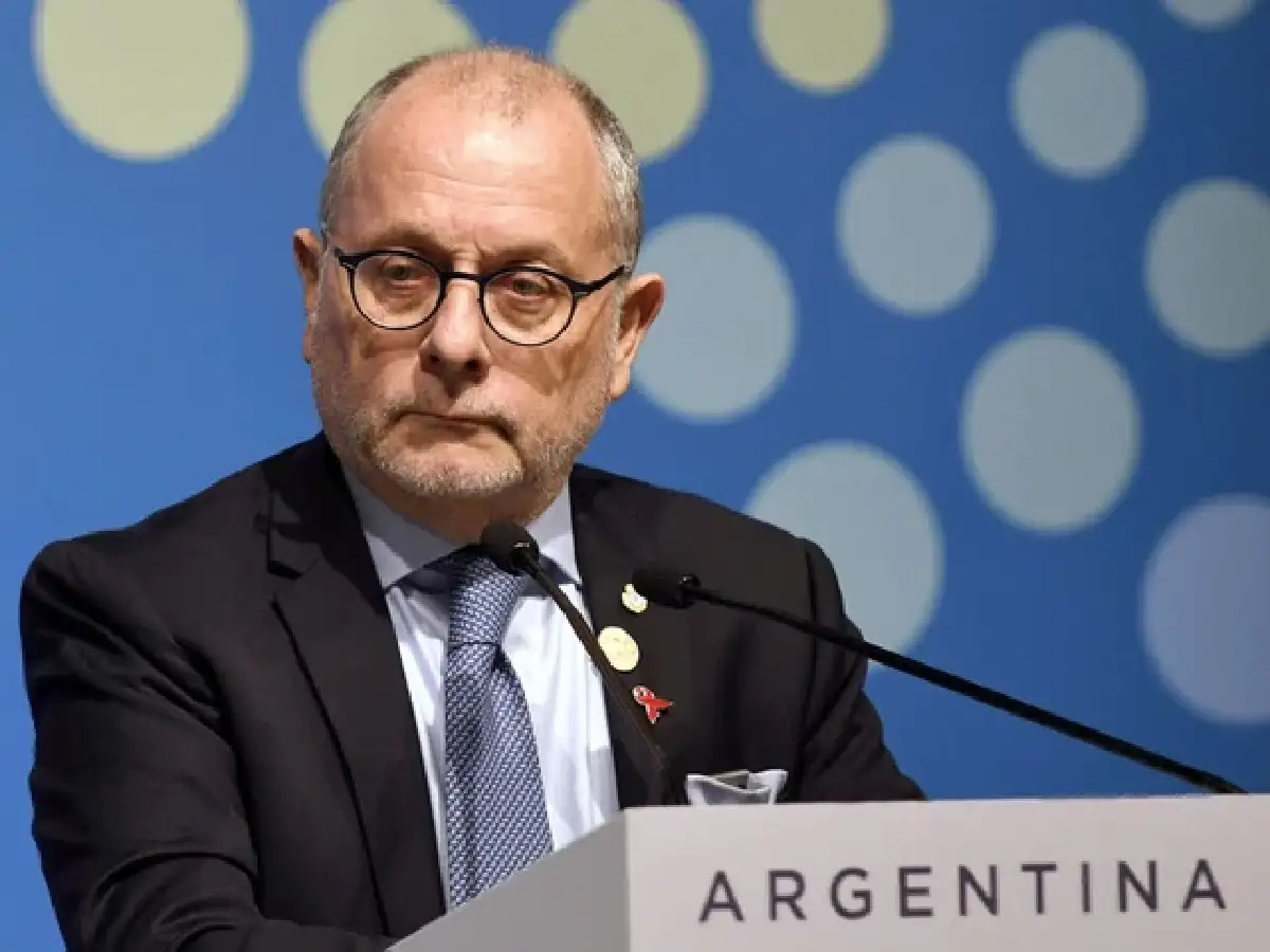 El gobierno condenó la "detención arbitraria" de un colaborador de Guaidó