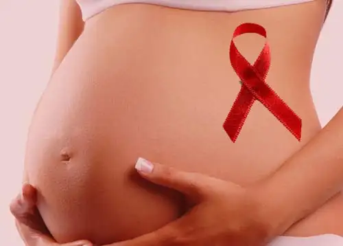 Mendoza: pocos casos de transmisión de VIH de madre a hijo