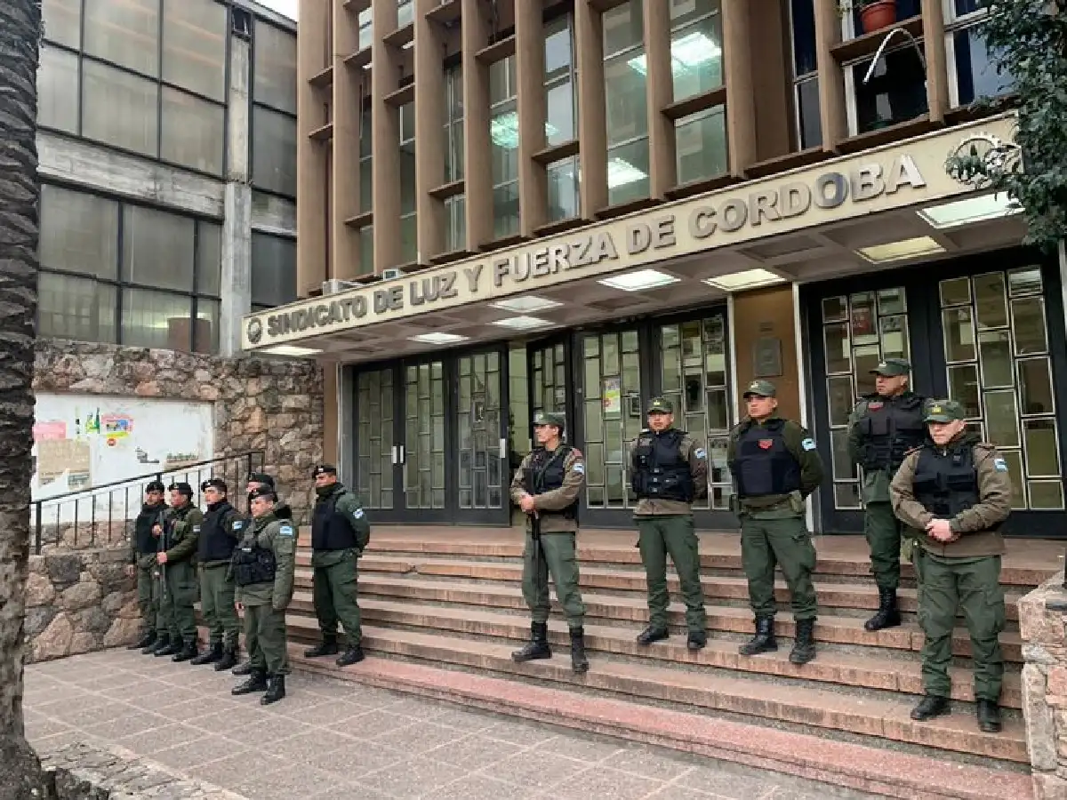 Allanamientos por supuesto lavado en Luz y Fuerza