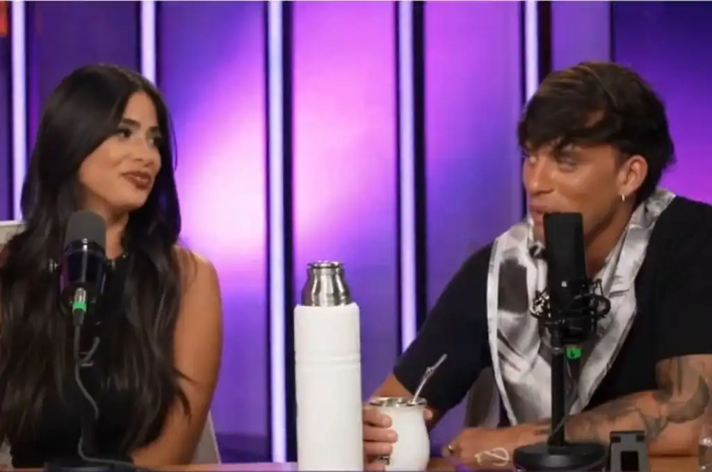 Daniela Celis y Nick Sícaro en el streaming