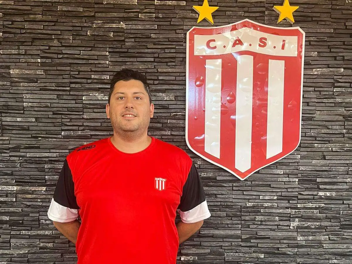 Olivero: “Queremos que San Isidro  sea un polo del básquet  femenino en la región”