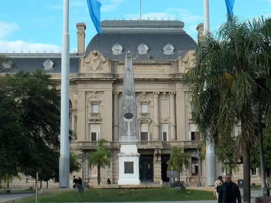 La cita será en Casa de Gobierno. Foto: Guillermo Di Salvatore